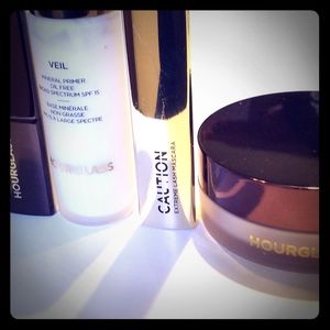 Hourglass cosmetics primer foundation powder